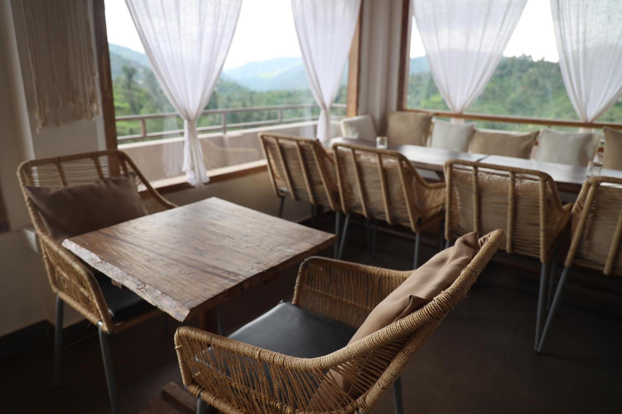 Exstasy Stays - Bathtub Rooms & Cafe - Your Romantic & Cozy Getaway - Thhpsociety - Mukteshwar Bagian luar foto